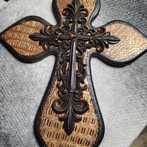 Homedics Bronze and Black Ornate Decorative Wall Cross